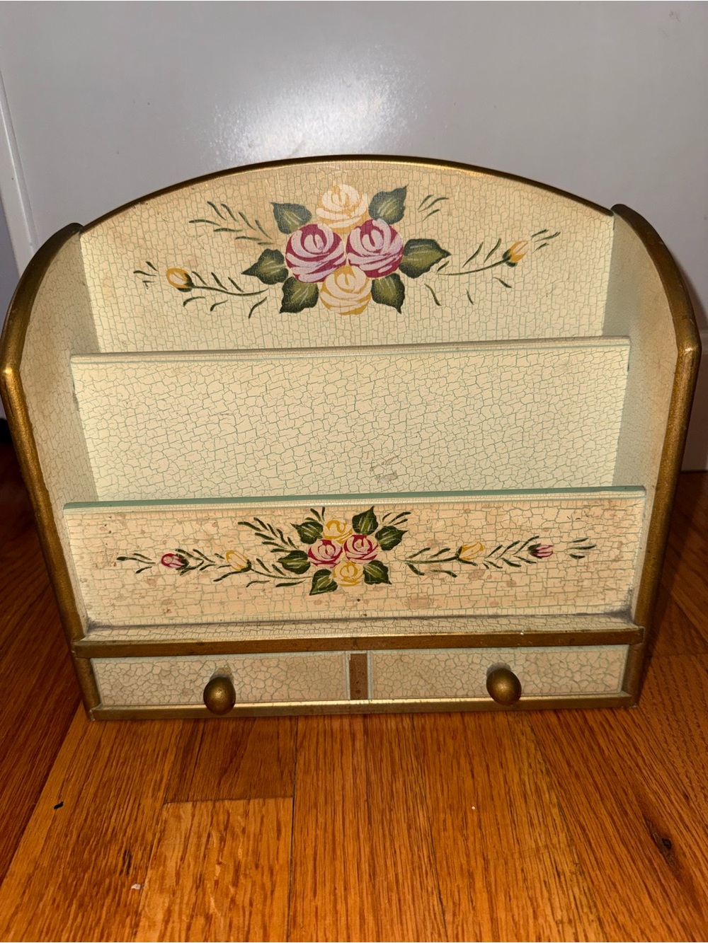Vintage Floral Wooden Mail & Desk Organizer in Cream